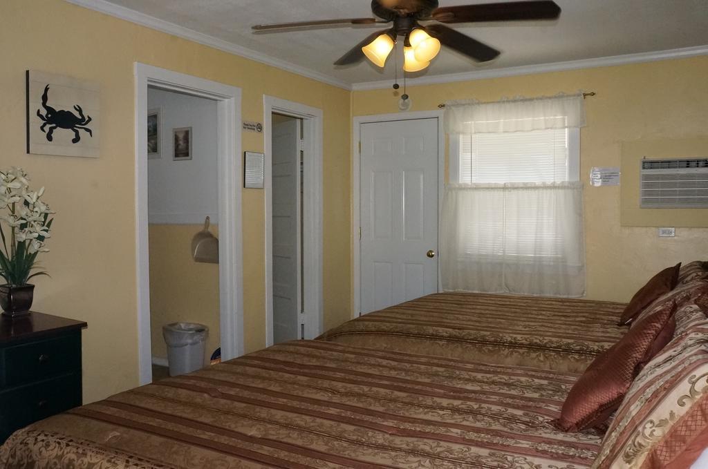 Lake Place Resort Glenhaven Room photo